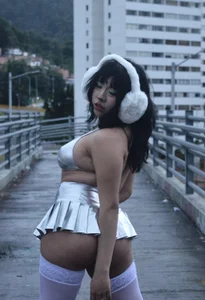 Kitty_yukimura: Ñam ( 2 фото)