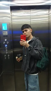 Public de neitan_tay  2 Imagens