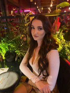 GeorginaDudley: it's me:* ( 3 фото)