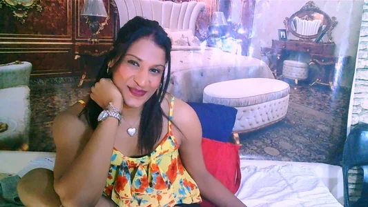 IndianSexcSmyle azi Dec slika 9