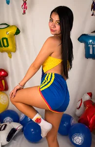 Cherrylionn ⚽✨Supporting my country⚽✨ Pic