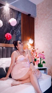 BellaPeers_ Bella in pink vibes 🌸 Pic 3