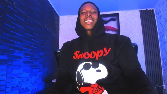 mike_aly: mike snoopy ( 2 фото)