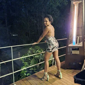 thais_dreams just me Pic 2