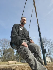 ApexPuppy Having fun at the park!!! 🐶🐶🐕  6টি ছবি