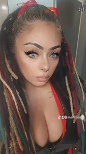 Anastasia_Rayne300 Public Pic 5