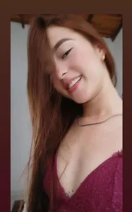 ElyraBloom Good morning, stunning ☀️✨ I’m live from 8:30 a.m. to 3:30 p.m., bringing soft energy, playful glanc Hình 3