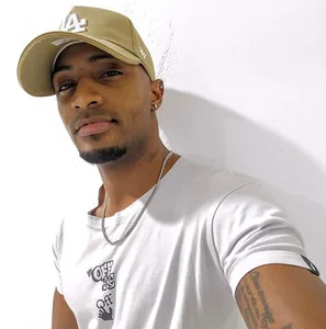 IsiahMaxwell 🔥😌 Bilde 3