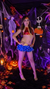antonellastar24_ halloween 2026 Pic 6