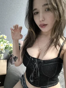 _sooolonely_tirips Public Pic 8