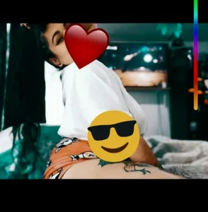 Magenta_Moon Me Pic 5