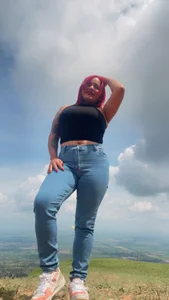 EmmaHot A nice view😘... and behind the city where I live 😏 зображення