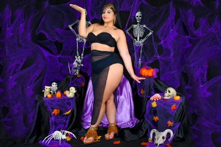 XiommyMorriss Seductive Witch Energy Foto 8