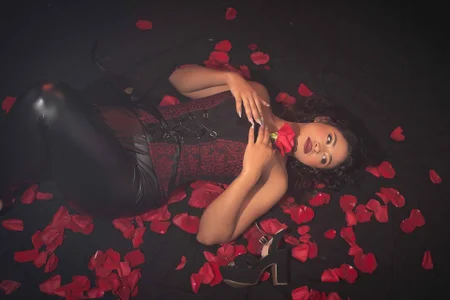 agatha_jener Happy Valentine day💞 Fotka 4