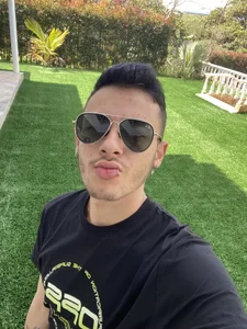 kyle_clint07 Me ☘️ Foto 3