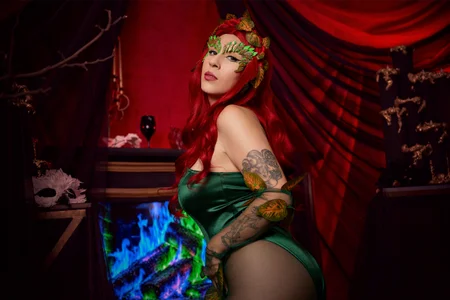ValentinaMiller_ POISON🥀  4. fénykép