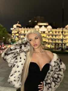 LovelyBianca 🐩 Pic 4