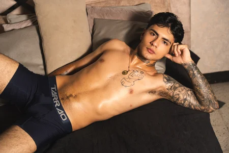 JamesDeker: Ur boy ( 5 фото)