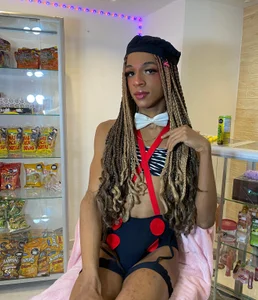 DakotaRosee "Sweet and dangerous" 🔥🔥🍬 Pic 2