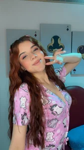 Layla_castilloo Saturdays in pajamas Pic 2