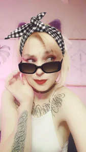 mischellemeow13 just me Pic