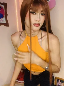 SHARLOTH_trans 🧡🦊🎃🍑 Immagine  3