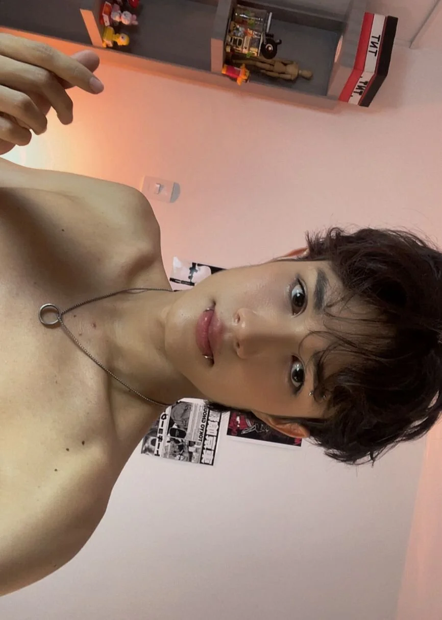 Трендове зображення  5615 Johhan__Lee