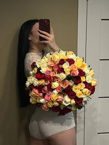 NikkiGoldSide: It's hard to describe how much I love the flowers but think it can be seen with these ( 2 фото)