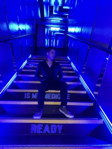 At party de aodaboyyy  photos