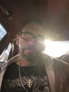 Me de UnpairedBitumen Foto 5