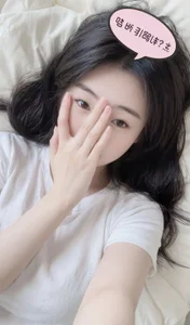 mimi_sex2k7 on the bed 🛌 Poză