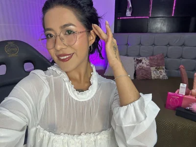 Lynn_turner's "I think about you tying me up and it makes me want you terribly." 🎀 Sex Photo 1