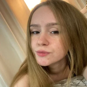 RebbeccaKhela Sweet Little Tease 😏 Foto 3