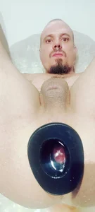 OvrXposedのHoleの 6枚の写真