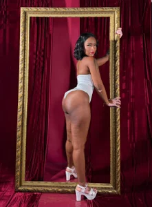 Your sexy angel 😇🤍 od SheillaStar_  3 snímek
