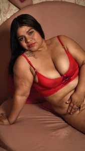 Iza_Nanette Public Εικόνα