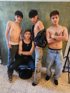 axel_milo_kairo_and_noa Public Pic 5