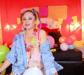 naughty_curvy1_ very fun Immagine 