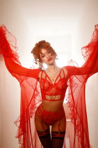 Aprillbrunette irresistible brunette 😈 Pic 3