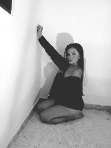 Valeryfox08 Black and white 🖤💟 Foto 3