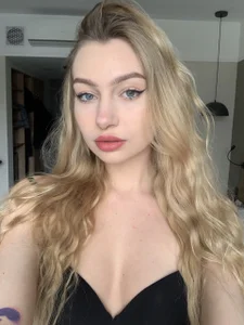 BiMolly Public Foto 2