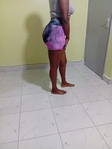 Petite_TightAss Public Foto 2