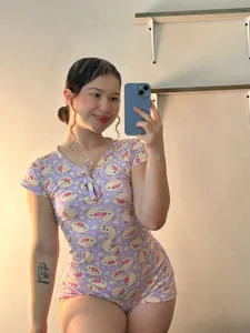 Roxie-Summers11: Good night🌙🔥 ( 6 фото)