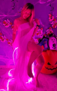 amara_tinkerbell Happy Halloween wishes you the sexy tinkebell 💦😈 зображення 4