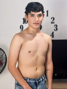 royalboysxx Boys hot latin Pic 4