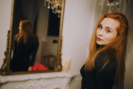 Fish_in_tapki Lady in black صورة واحدة|Fish_in_tapki Lady in black صورتان|Fish_in_tapki Lady in black  6 صور|Fish_in_tapki Lady in black  6 صورة