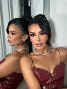 Holly_Brensonexx_ 💐 Foto 3