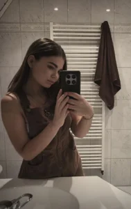 Mona_Slearys fav outfit Pic