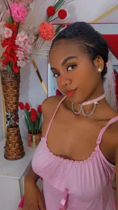 EMMA_JONHES😘😘😘😘😘😘图片 3