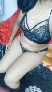 Wanna me de Bhamahottie  photos